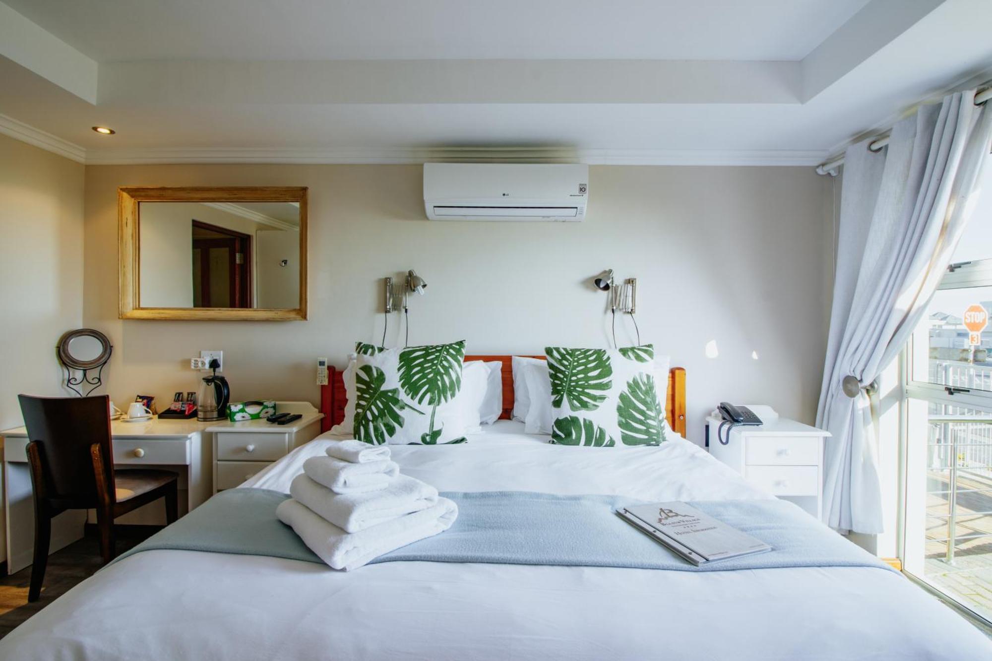 בלוברגסטראנד Blaauw Village Guest House מראה חיצוני תמונה