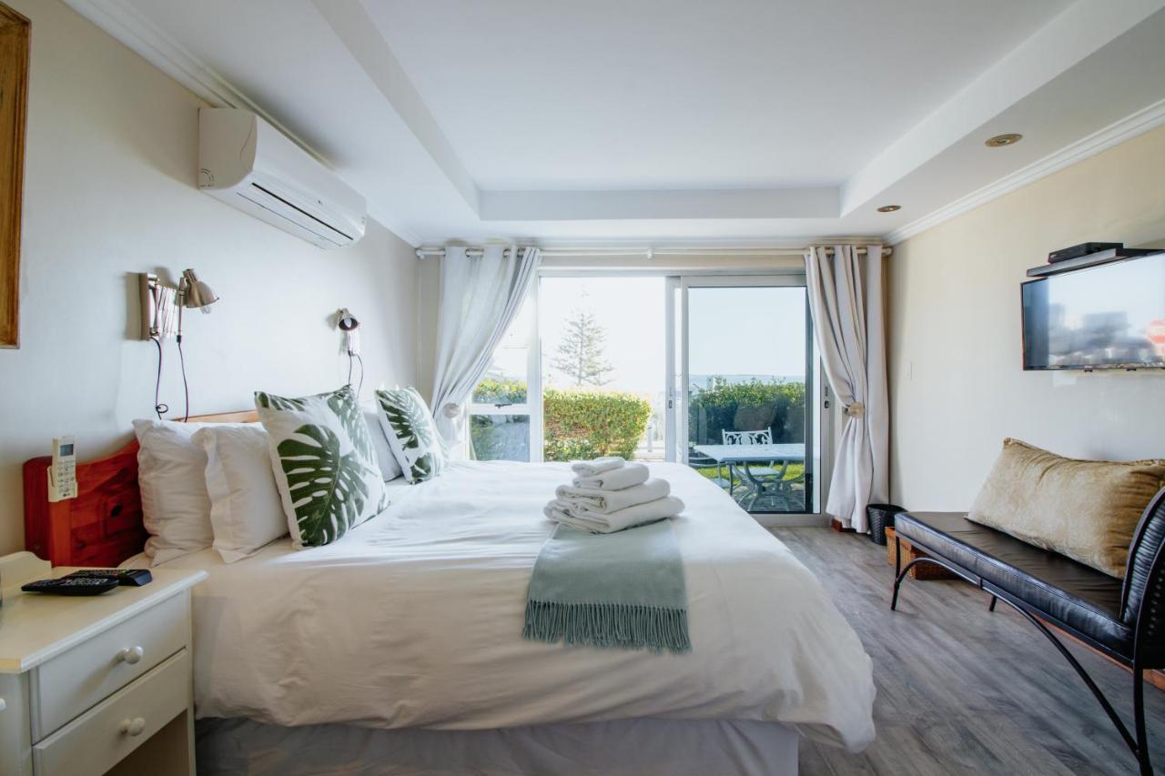 בלוברגסטראנד Blaauw Village Guest House מראה חיצוני תמונה