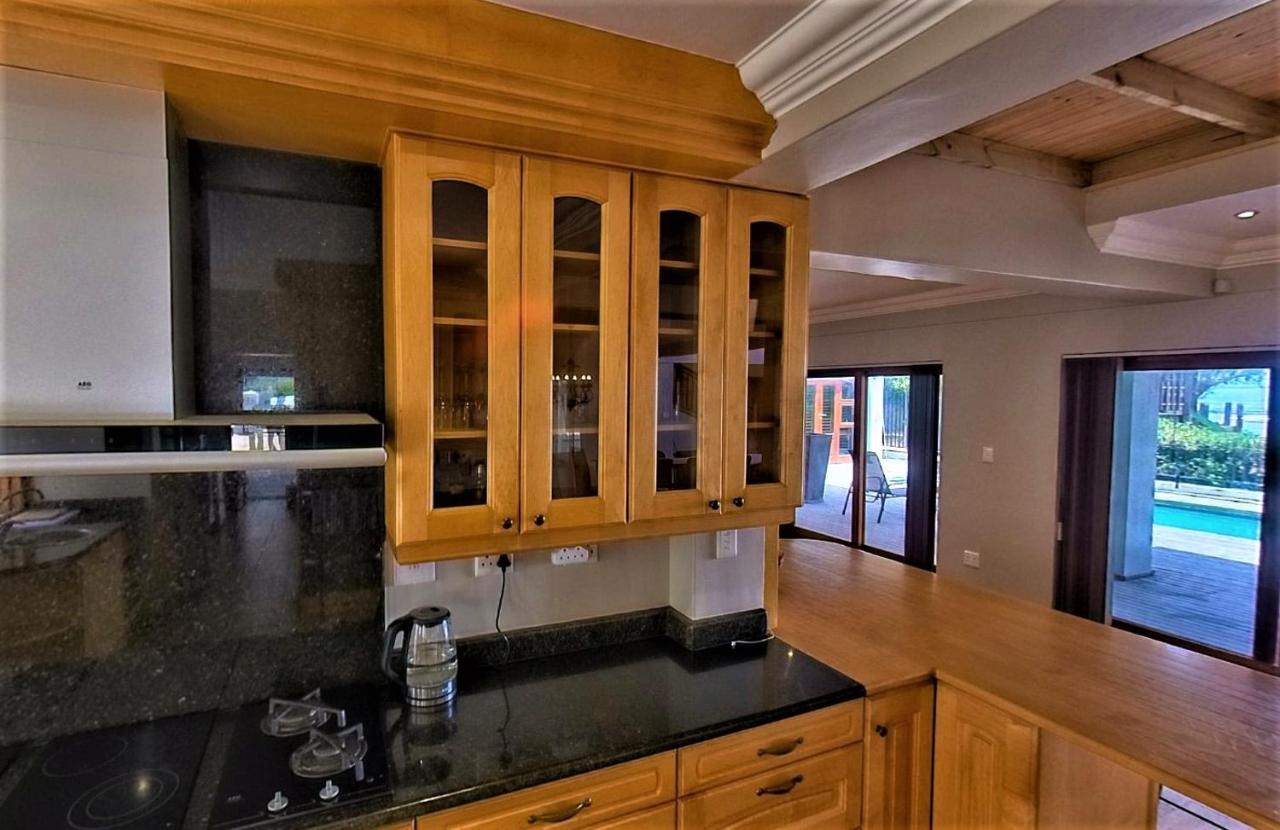 בלוברגסטראנד Blaauw Village Guest House מראה חיצוני תמונה