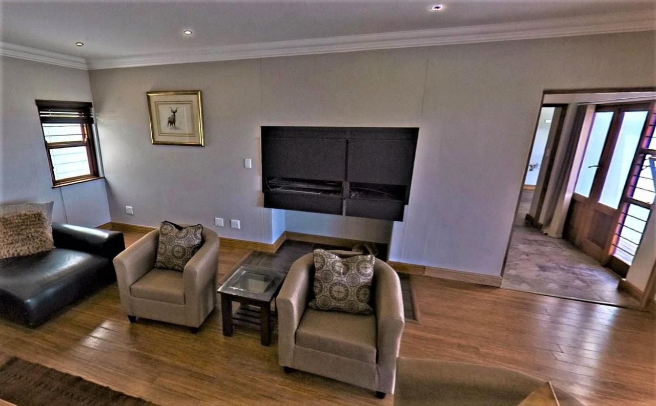 בלוברגסטראנד Blaauw Village Guest House מראה חיצוני תמונה